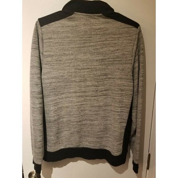 Women's Gray Long Sleeve Guess Zip Up Sweater Size M, preowned, excellent cond. - Picture 2 of 5
